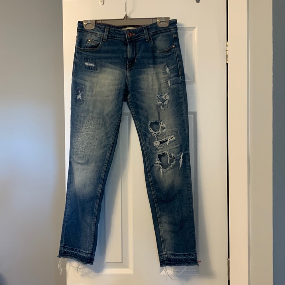 Zara jeans.